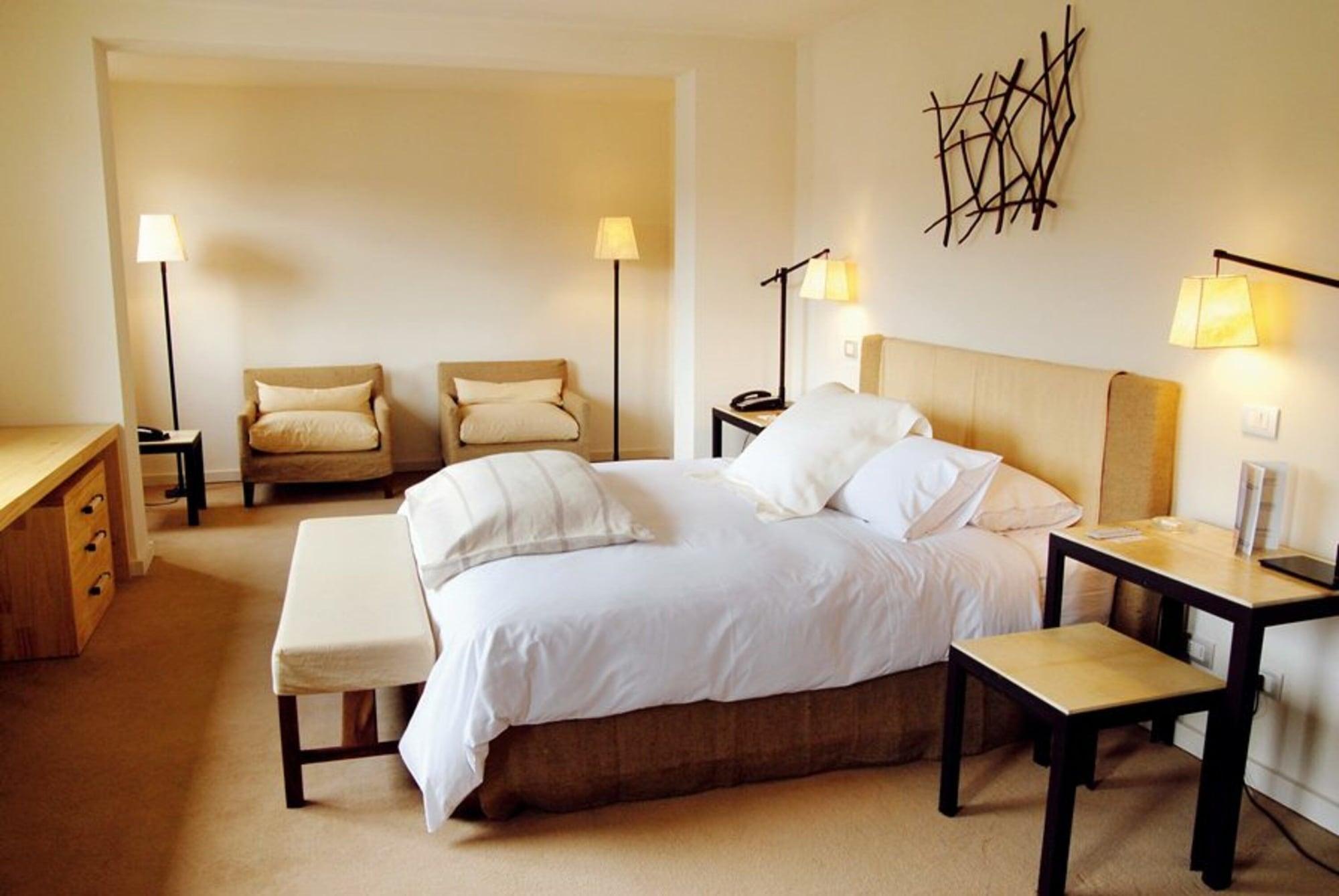 Enjoy Puerto Varas Exterior photo A room at the hotel