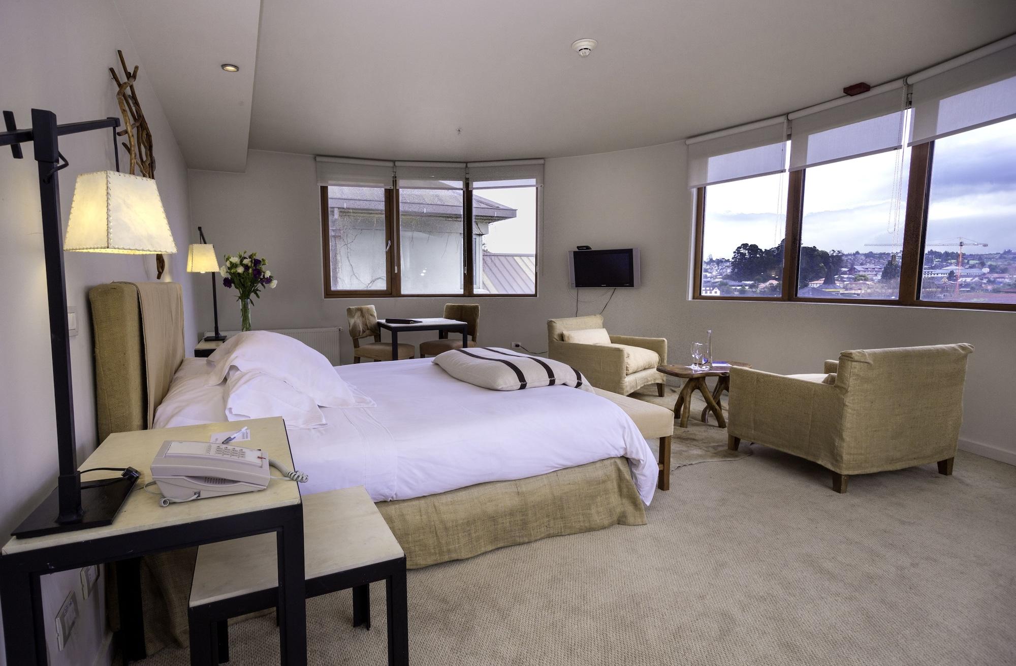 Enjoy Puerto Varas Exterior photo A room at the Hotel