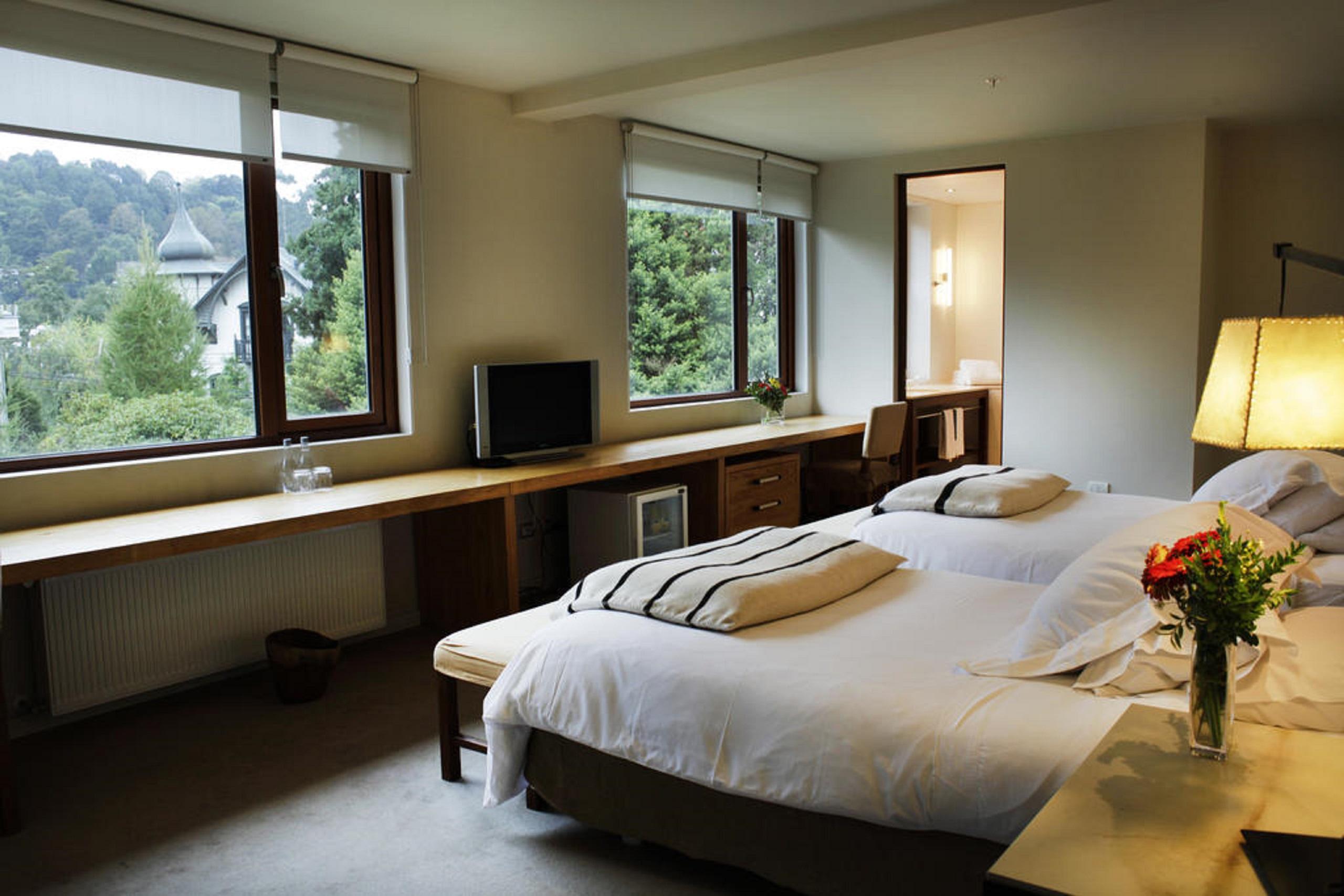 Enjoy Puerto Varas Exterior photo A room at the hotel