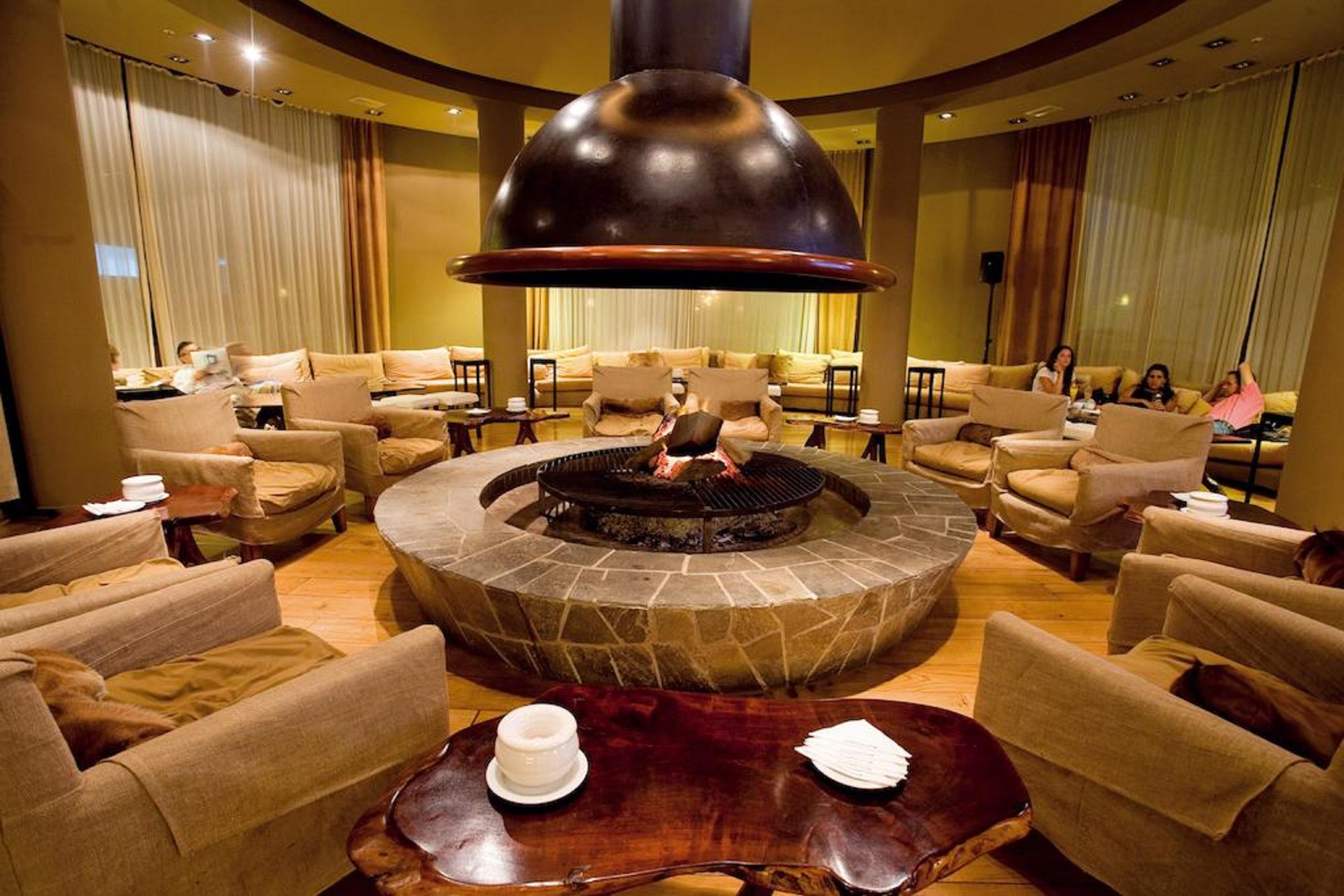 Enjoy Puerto Varas Interior photo The lounge at the airport